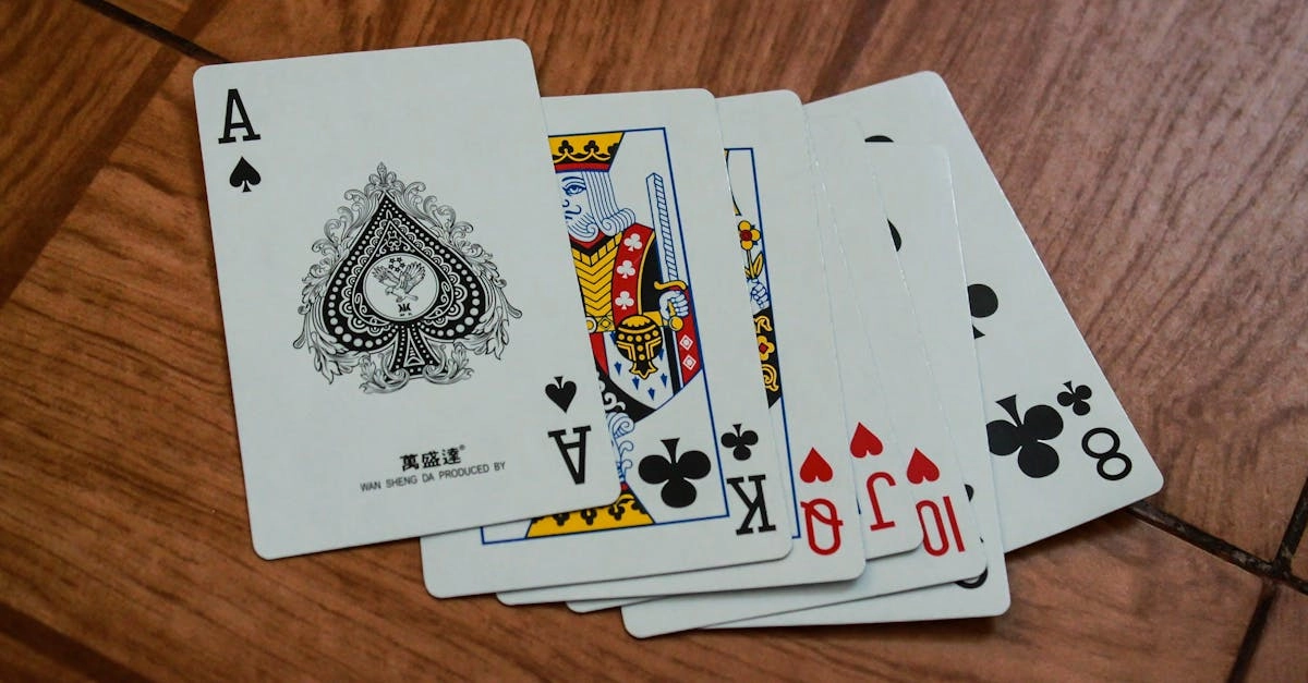 Мини-игры онлайн-казино на экране компьютера с игровыми элементами